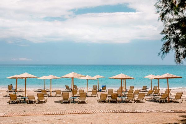 Mythos Beach Resort, strand