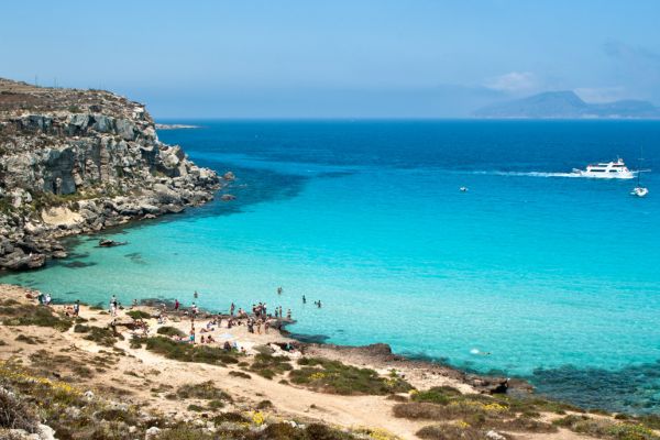 Spiaggia di Cala Rossa, Favignana, Sicilien, Italien