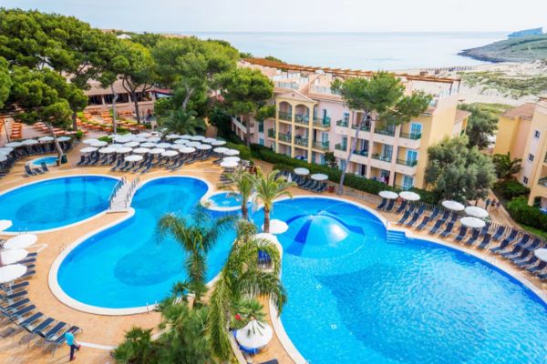 Zafiro-Cala-Mesquida-Cala-Mesquida-Mallorca-Spanien