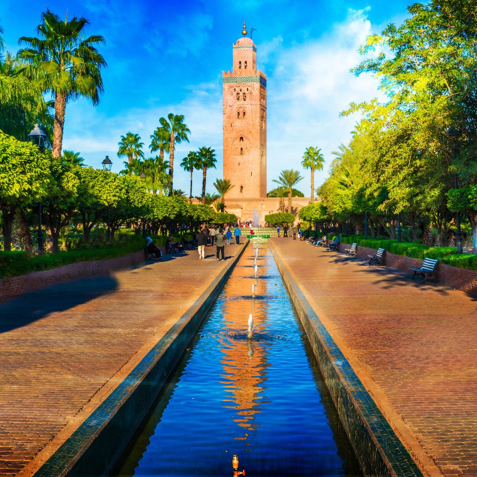 Koutoubia-moskeen-i-Marrakech-Marokko-banner-980-x-980