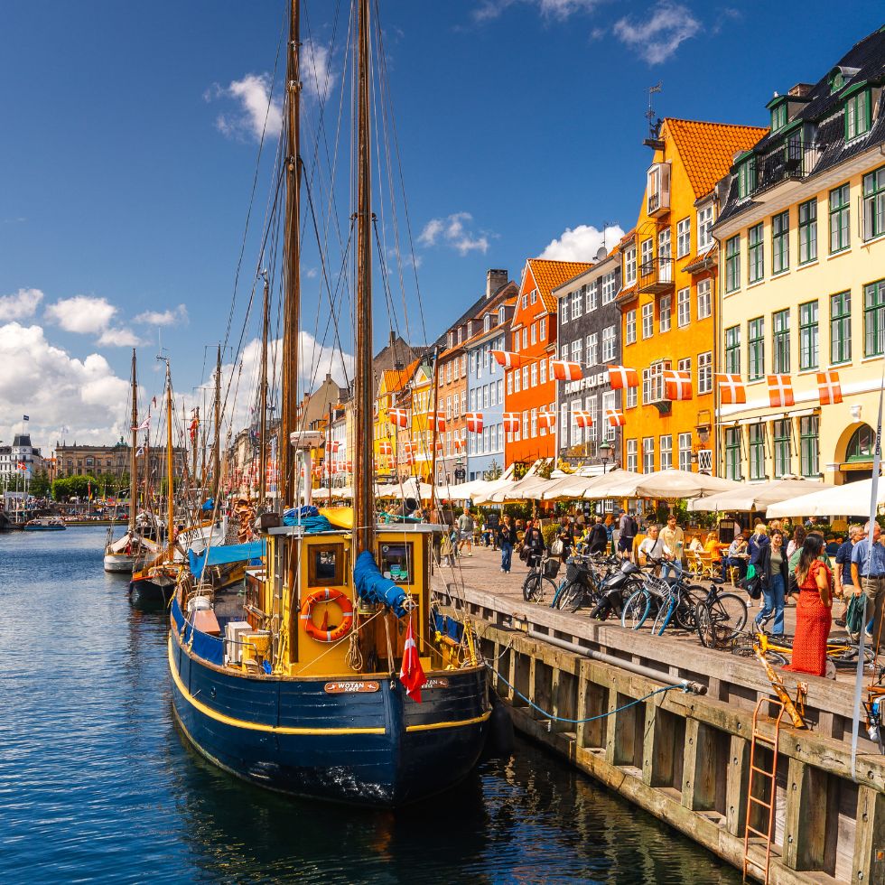 Billige fly mellem Aalborg og København Nyhavn-Koebenhavn-Danmark-banner-980-x-980