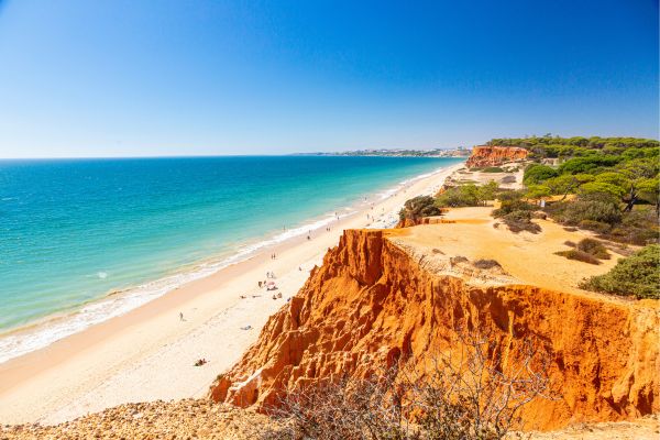 Her er Europas bedste strande i 2025 Her er Europas bedste strande - Praia da Falésia