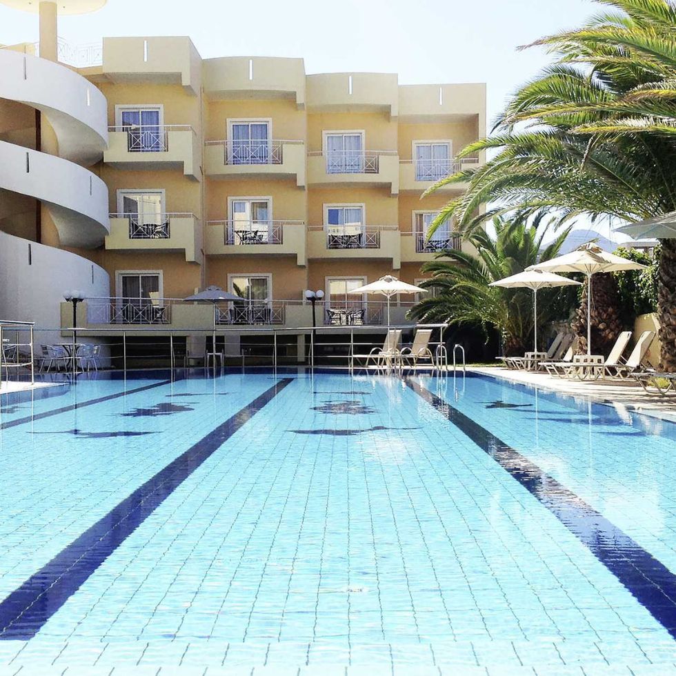 Bannerbillede-Sunny-Bay-Kreta-1