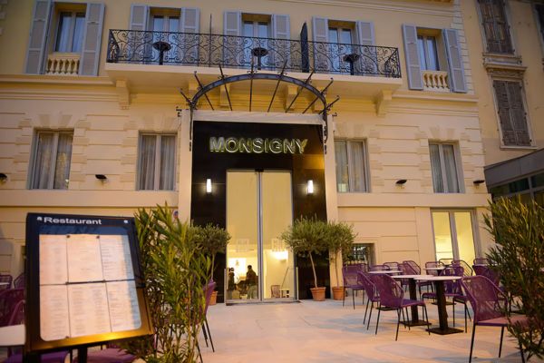 Rejse til Nice - Hotelfacade
