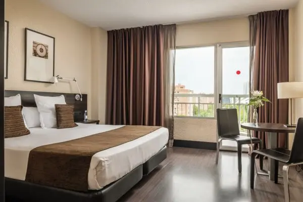 Rejse til Valencia - strand- og storbyferie Forlænget weekend i Valencia - Hotelværelse
