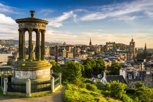 Rejse til Edinburgh