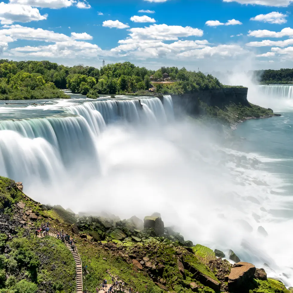 Rejse til Niagara Falls AdobeStock_134822357