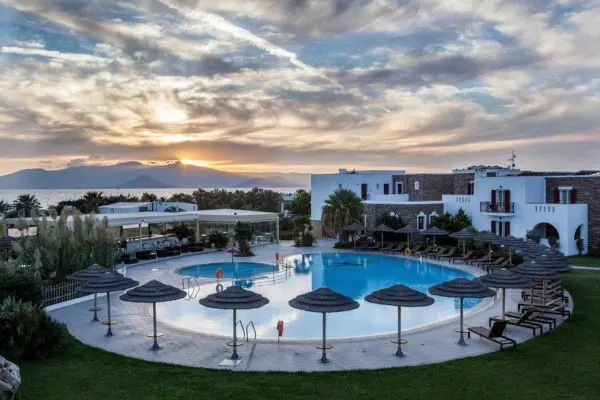 Rejse til Naxos - Kykladernes frodigste øparadis Rejse til Naxos - Hotel