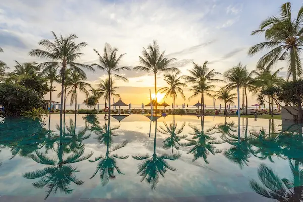 Rejse til Bali - 5* all inclusive Rejse til Bali - Ayodya Resort Bali - poolområde