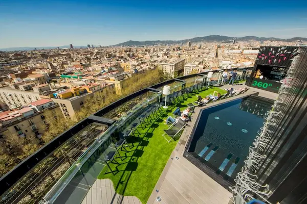 Rejse til Barcelona Rejse til Barcelona - Rooftop terrasse