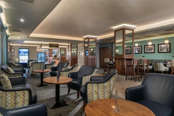Juletur til Dublin Weekendrejse til Dublin - Academy Plaza Hotel, restaurant