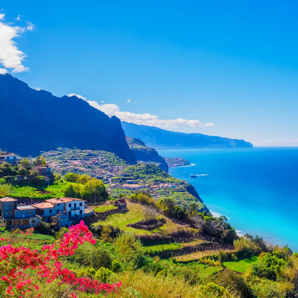 Ponta-de-Sao-Jorge-Madeira-Portugal-banner-980-x-980