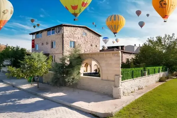 Rejse til Kappadokien Rejse til Kappadokien, Moonlight Of Cappadocia, hotellets facade