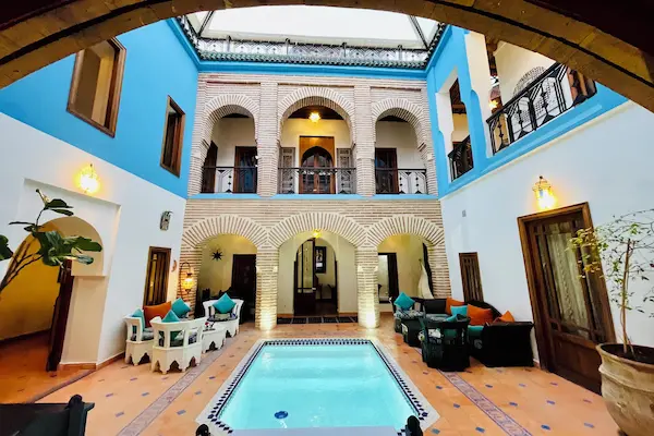 Rejse til eventyrlige Marrakech, Riad Zarka, poolområde