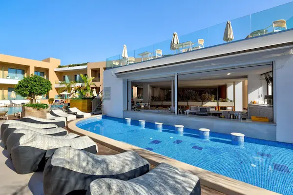 Luksusrejse til Zakynthos, poolbar
