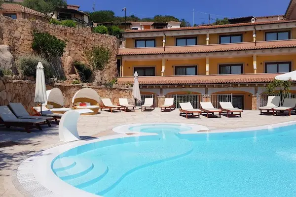 Rejse til Sardinien, LH Hotel Pozzo Sacro, poolområde