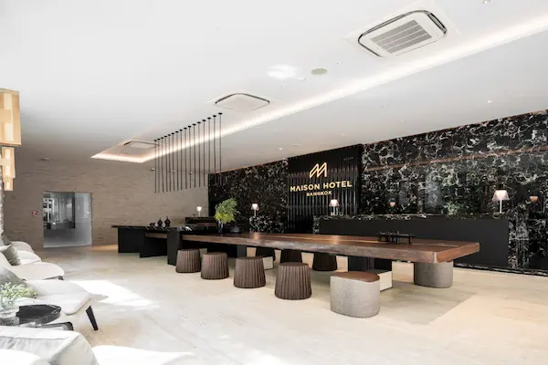 Rejse til Koh Samui - luksusferie i Thailandbugten Maison Hotel Bangkok, rejse til Bangkok og Koh Samui, reception