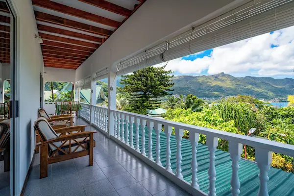 Paradisrejse til Seychellerne Lemongrass Lodge, Mahé, Seychellerne, terrasse