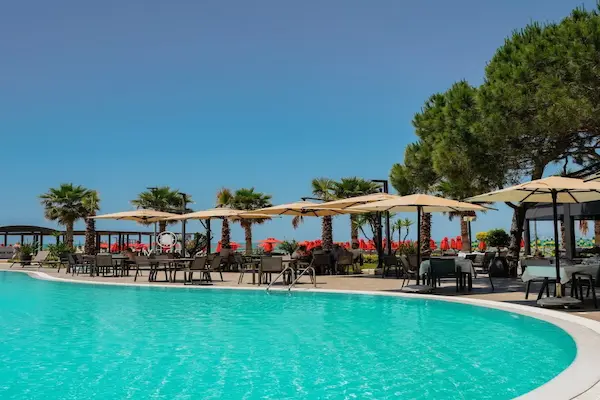 Rejse til Albanien, Supreme Hotel & Spa, pool