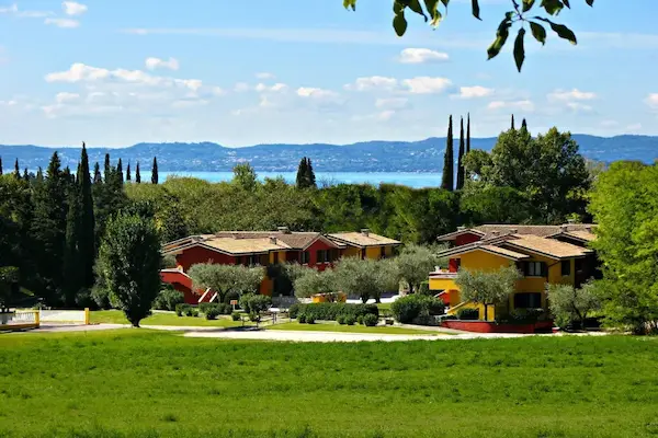 Rejse til Gardasøen Poiano Resort Apartments, Ferie ved Gardasøen, lejligheder