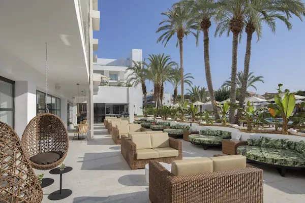 Luksusrejse til Mallorca Luksusrejse til Mallorca, HM Ayron Park, terrasse