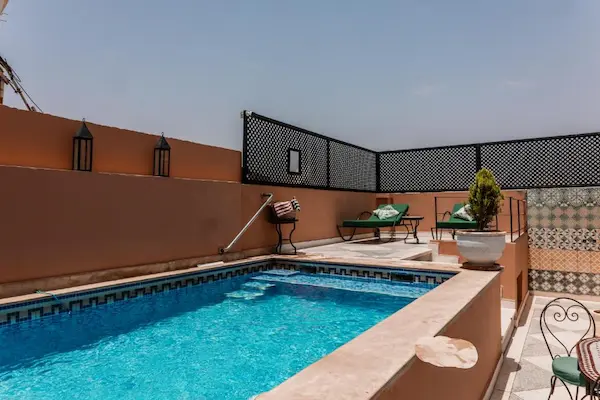 Rejse til eventyrlige Marrakech Rejse til Marrakech, Riad ANYSSA, rooftop pool
