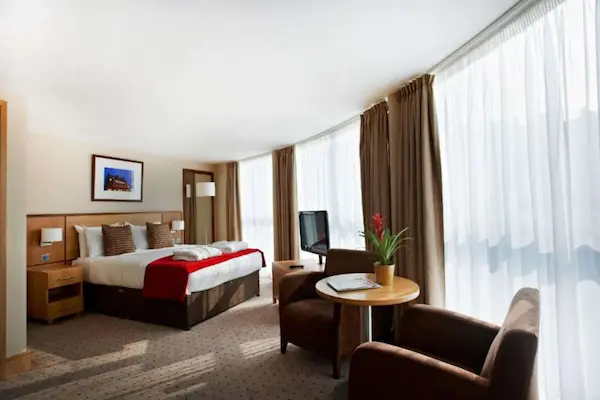 The Crown Hotel London, nytår i London, værelse