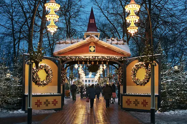 Nimb Hotel Tivoli i København ved juletid