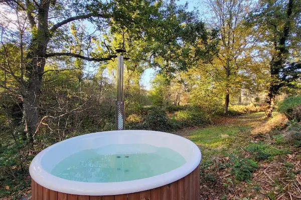 Hobbit-hotel i den franske natur Le Nid Dans Les Bruyères, Frankrig (2)