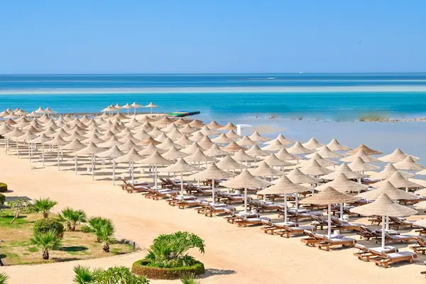 All inclusive i Hurghada Hotel Sunrise Aster Aquapark Resort, strand