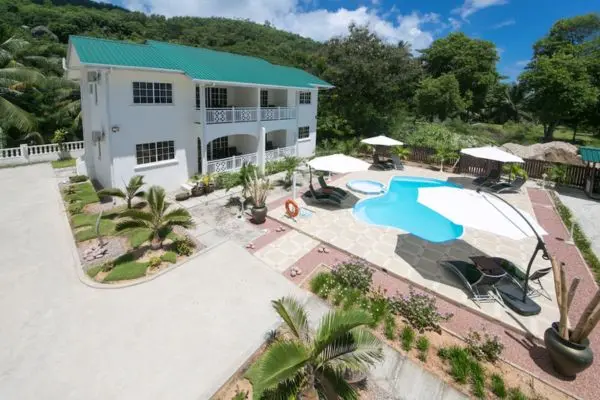 Paradisrejse til Seychellerne Paradisrejse til Seychellerne - Villa Koket, North East Point, Victoria, Mahé Island, Beau Vallon, Seychellerne