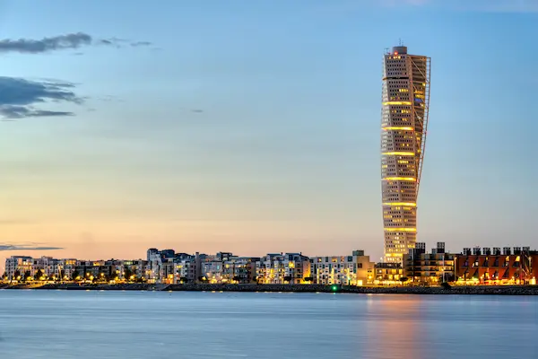 Hotelophold i Malmø - hyggelig og budgetvenlig smuttur Skyline Malmø, The Turning Torso