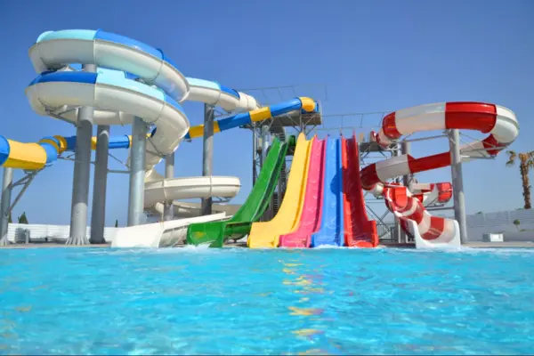 King Evelthon Beach Hotel & Resort, vandland