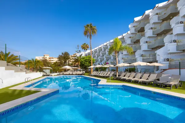 Playa Olid Suites and Apartments, pool