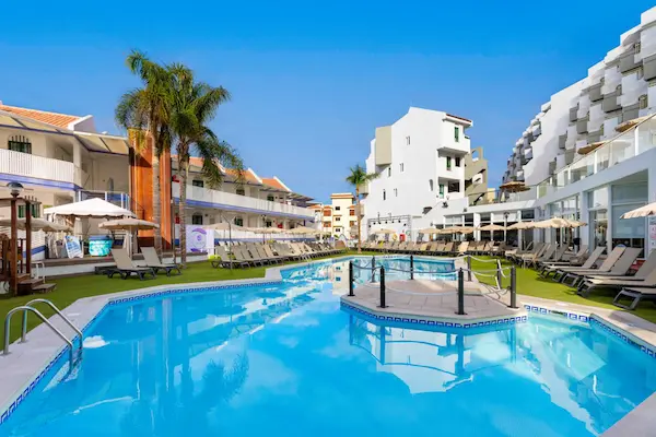 Playa Olid Suites and Apartments, pool 2