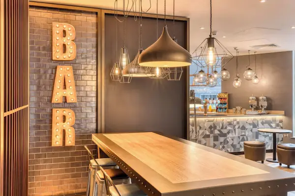 Premier Inn Dublin Cc North Docklands, Dublin, bar