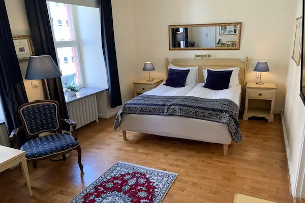 Hotelophold i Malmø - hyggelig og budgetvenlig smuttur Mayfair Hotel TunneIn, Hotel i Malmø, værelse