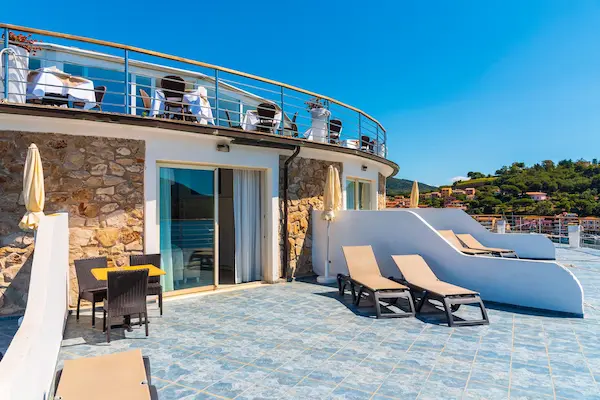 Rejse til Elba - udend&oslash;rsareal