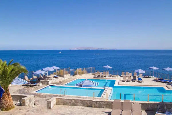 Hotel Peninsula Resort & Spa, Kreta, pool og havudsigt