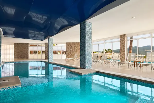 Rejse til Kusadasi, Kusadasi Golf & Spa Resort, indend&oslash;rspool