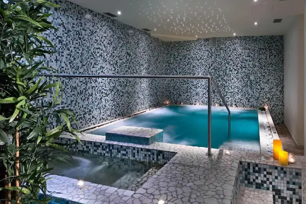 forl&aelig;nget weekend p&aring; sardinien - spa omr&aring;de