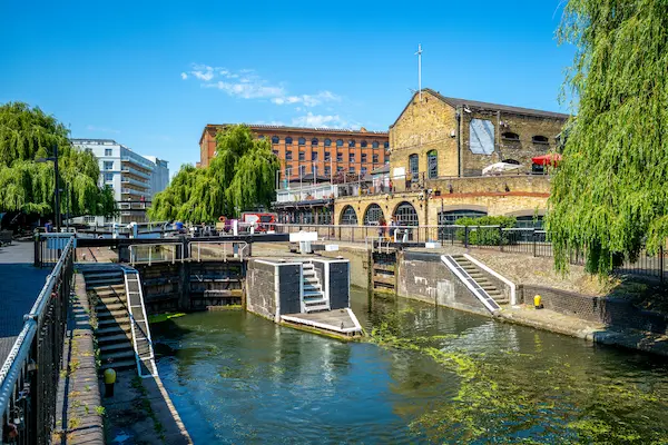 Hvor skal man bo i London? - billede af camden