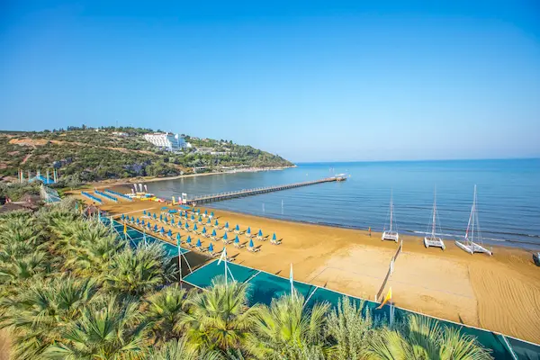 Rejse til Kusadasi - privat strand