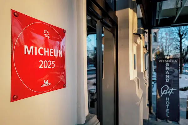 Weekendrejse til Riga Rejse til Riga - billede af Michelin skilt