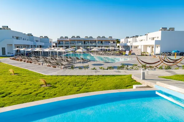 rejse til Kos med all inclusive - poolomr&aring;de