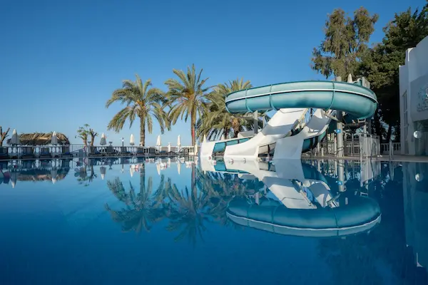 All inclusive ved Alanya - poolomr&aring;de