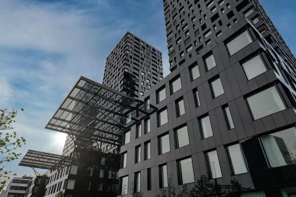 Oplev Rheinfall - billede af hotellet udefra