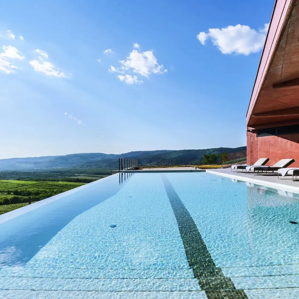 Winery-Design-hotel-ROXANICH-Motovun-Istrien-Kroatien-banner-980-x-980