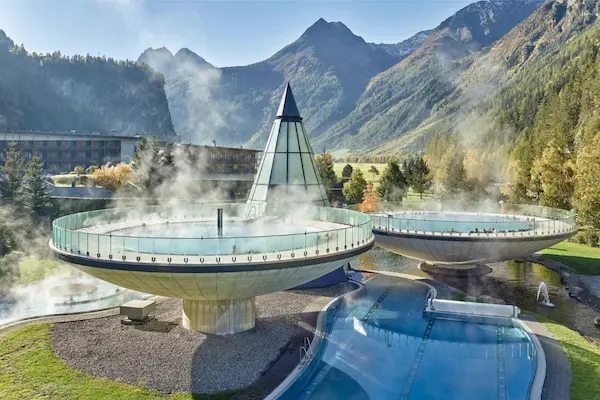 AQUA DOME i &Oslash;strig - udend&oslash;rs spaomr&aring;de