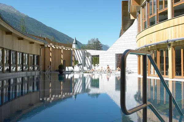 AQUA DOME i &Oslash;strig - udend&oslash;rs swimmingpool